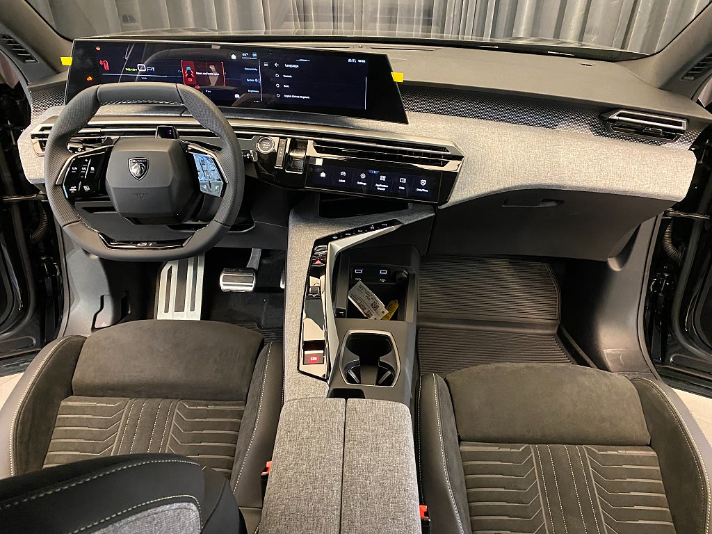 Car Image car-160317-8404d3bfa5d76cefb93a8841683117e5