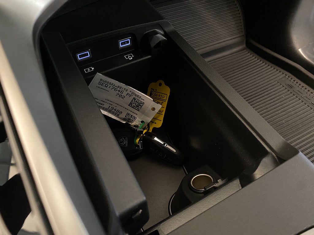 Car Image car-160317-ab10eec66e62d9063dd97214cc81889b