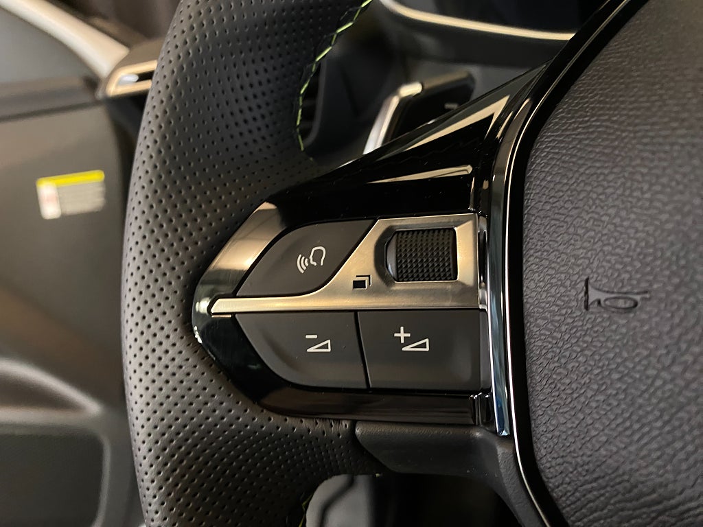 Car Image car-160326-8779508b7df1a37f78d87331f7aa8279