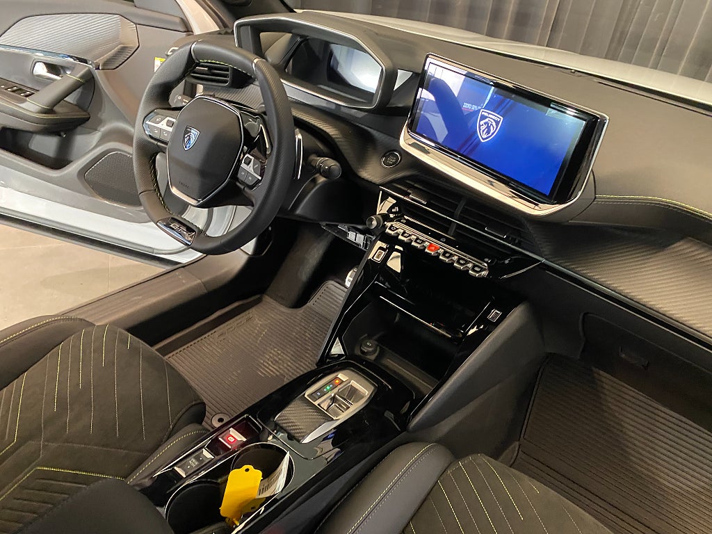 Car Image car-160326-f6d0a7206c95aa7676de890ce129fd04