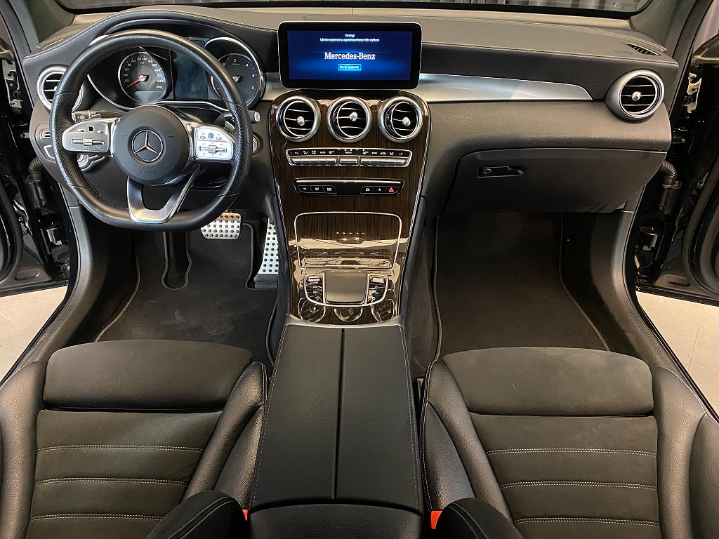 Car Image car-160910-4d9174982139972f3b49b0bc9b1a1d3d