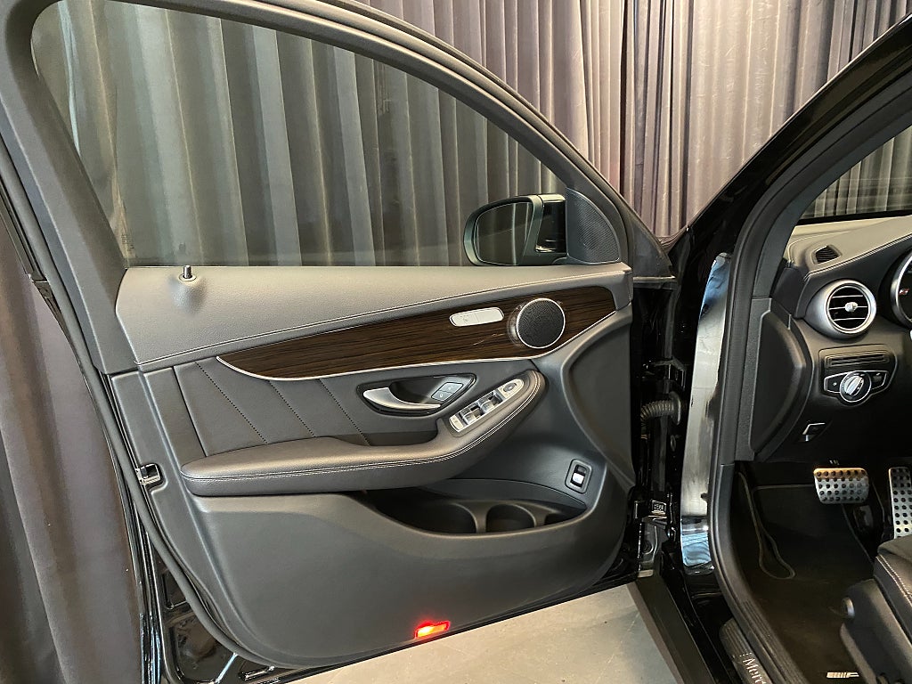 Car Image car-160910-824967baddd4eee6cb7dfbabf99119d1