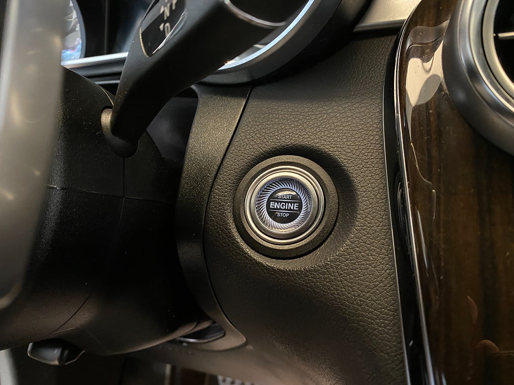 Car Image car-160910-b4b576a6d87f20feed66ad06f188fcfc