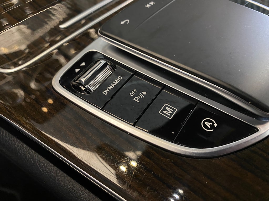 Car Image car-160910-b933cbb085523a4d7fcb7c65b39ab8c2