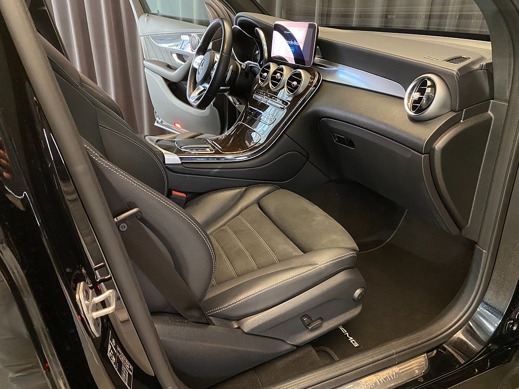 Car Image car-160910-de5a69e6539cfccc9db56153a1e4717c