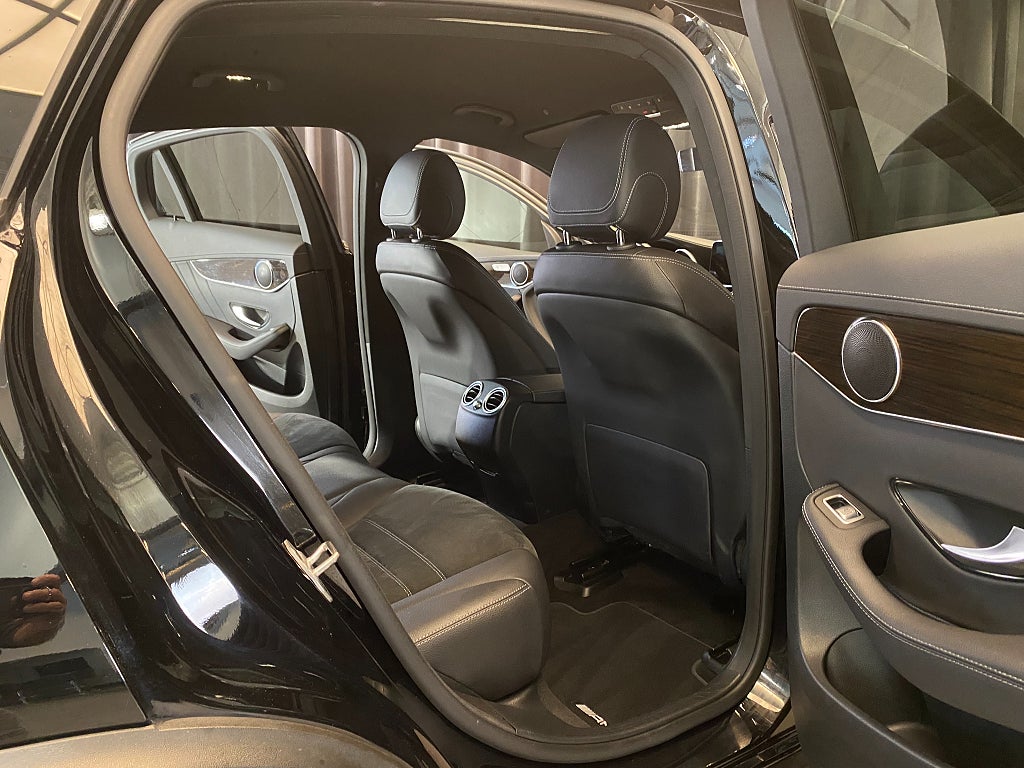 Car Image car-160910-ff32b4f7d8dc5b17f28b1b98781d0969