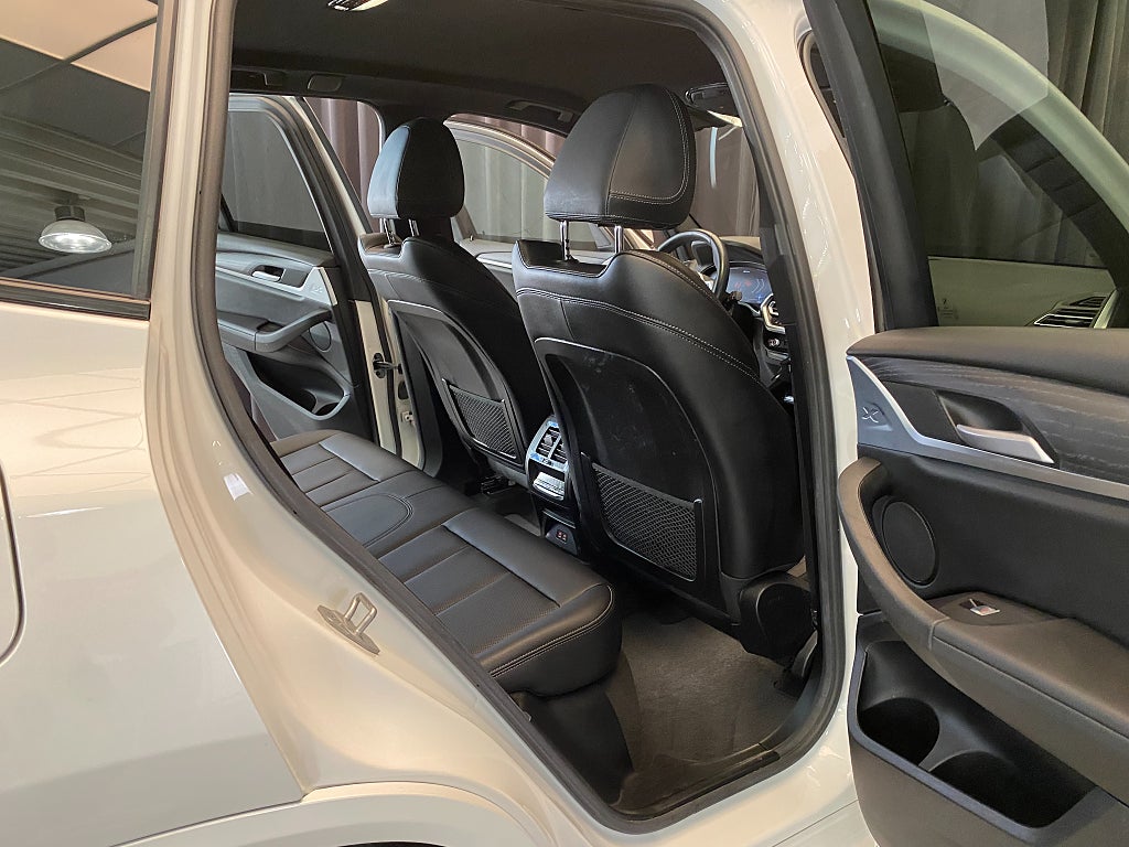 Car Image car-161261-f575bcf3e4ecc6cbcbea7fbf8caafb29