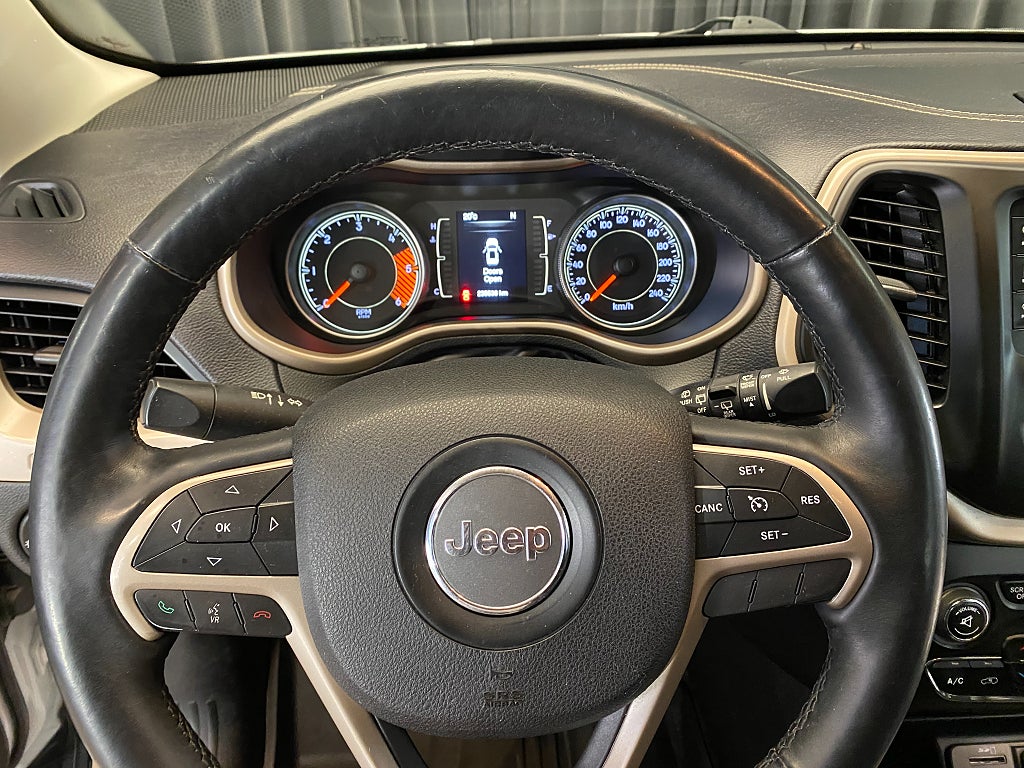 Car Image car-161489-7e6a67ea5233896f232f195771f0a2ce