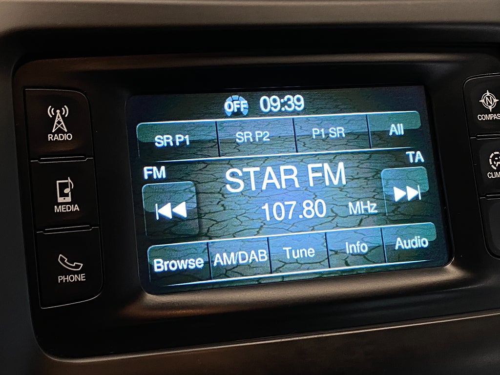 Car Image car-161489-c6251f0d06ee032dccd757e77aedd8b9