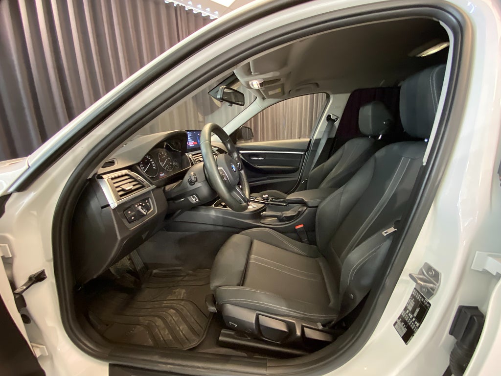Car Image car-162347-2e2f7909fe85b68ea5662f2907230863