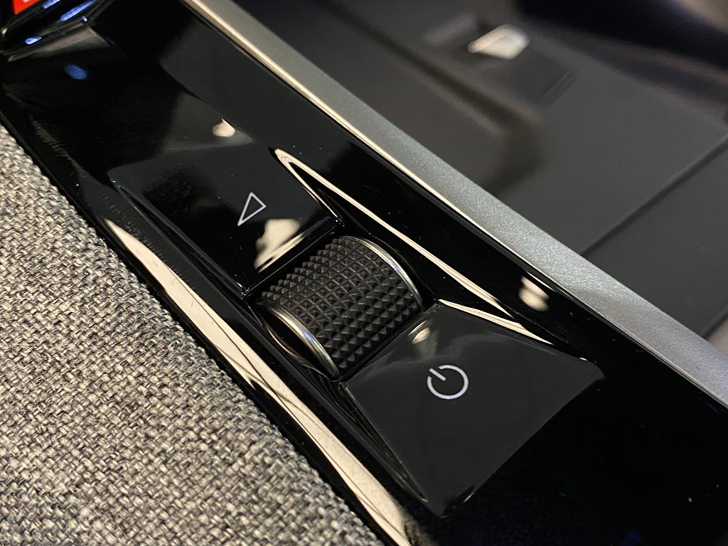 Car Image car-148393-586444994fe642b961400e314033ad0d