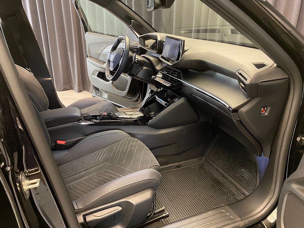 Car Image car-157330-2d44ac8c3f06cdb8f37be559a59be5c7