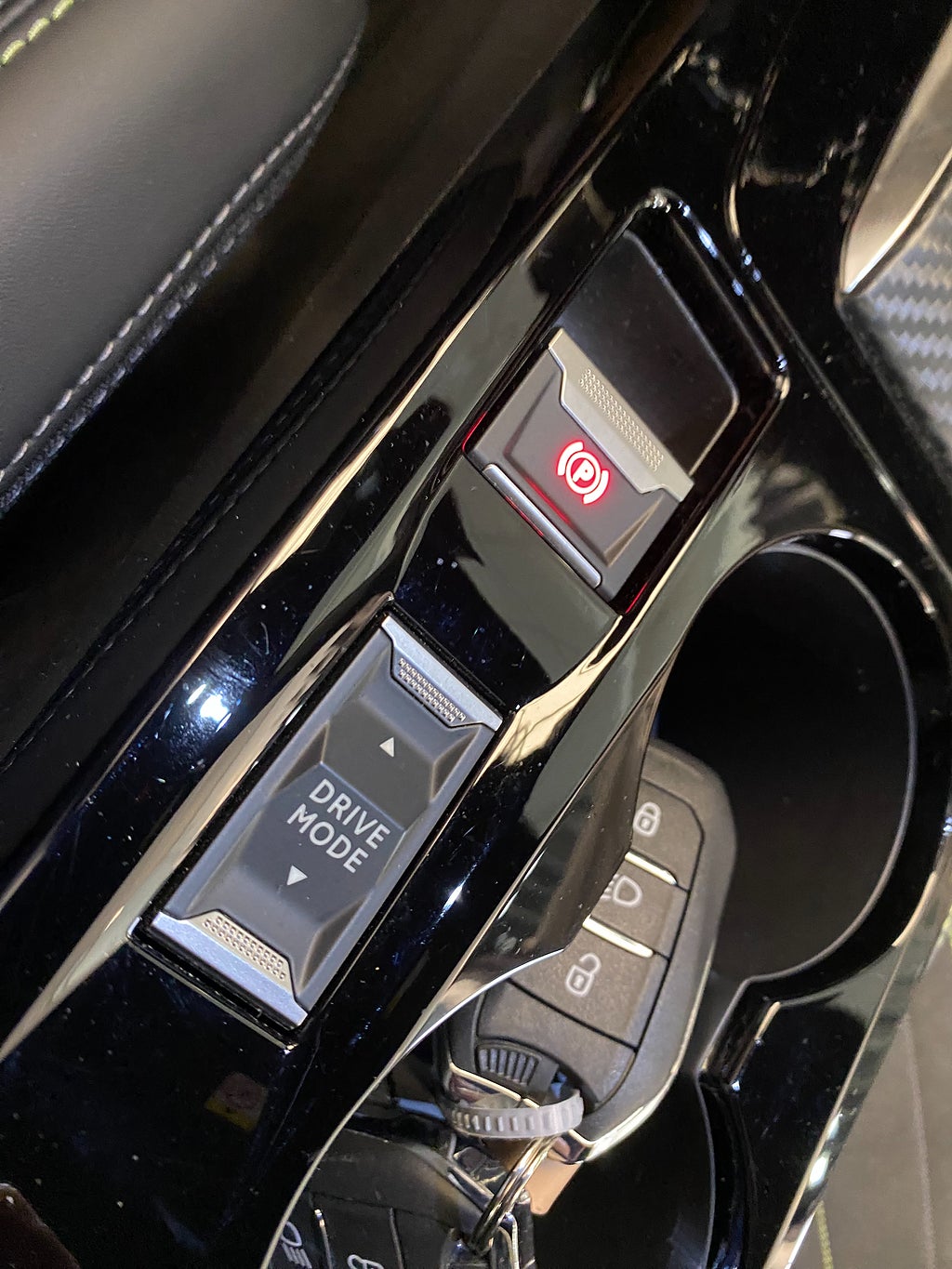 Car Image car-157330-f1e065df9f4755545fbaffdcb5e9fcd4