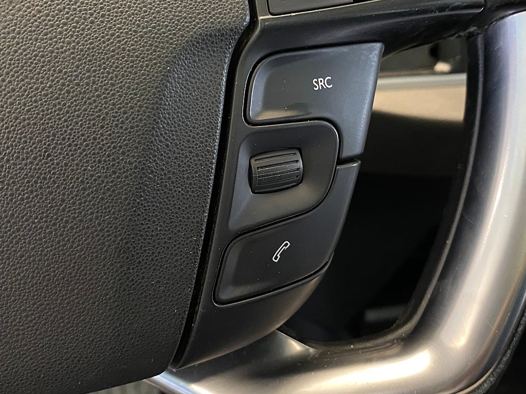 Car Image car-162833-105ed3a32e12acd0c03acdfe3d9f68b0