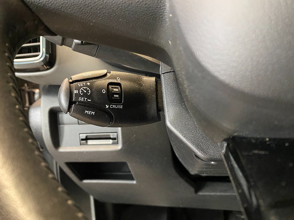 Car Image car-162837-04aa134efc9df3471b2d4eeacd4fd6db
