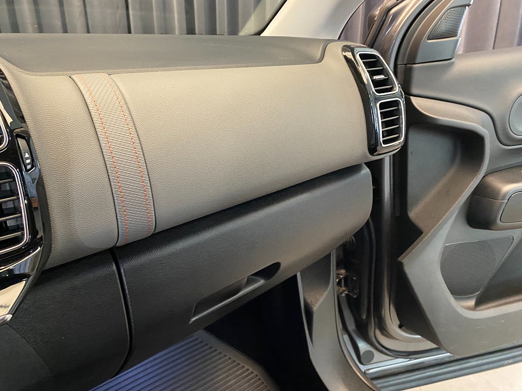 Car Image car-162837-e66aea6122401005e8e7a39bbc53fa86