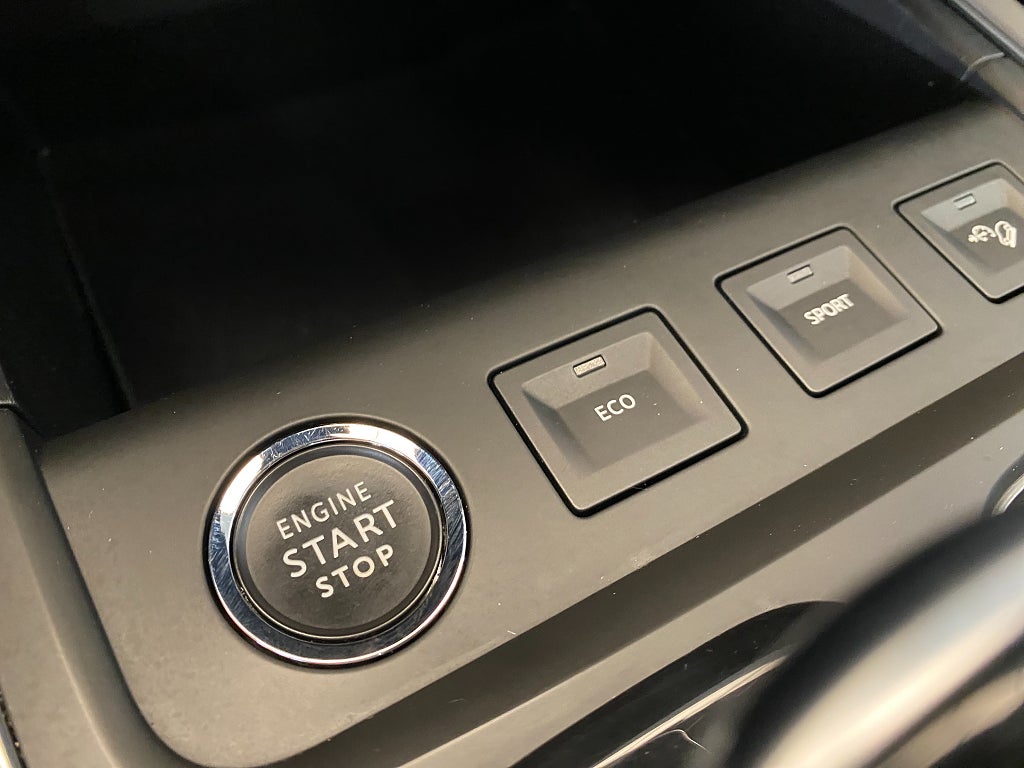 Car Image car-162837-f21d8475b9738934daf3021a1ee0f340