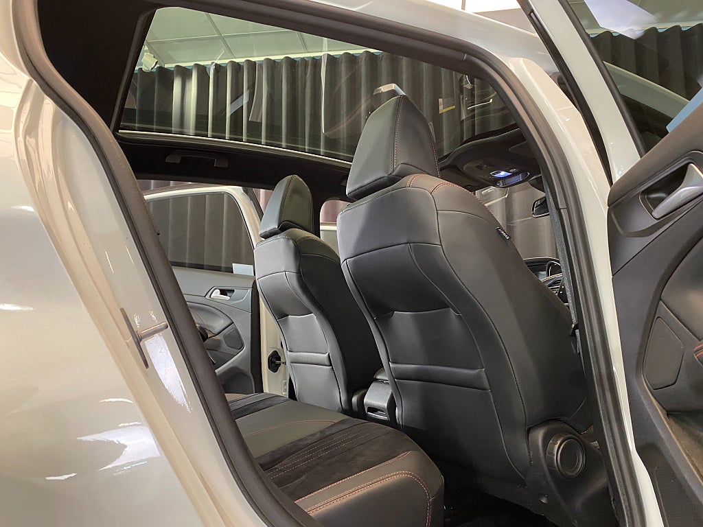 Car Image car-162841-a987cc44a89e26d51a6db33edc7e2605