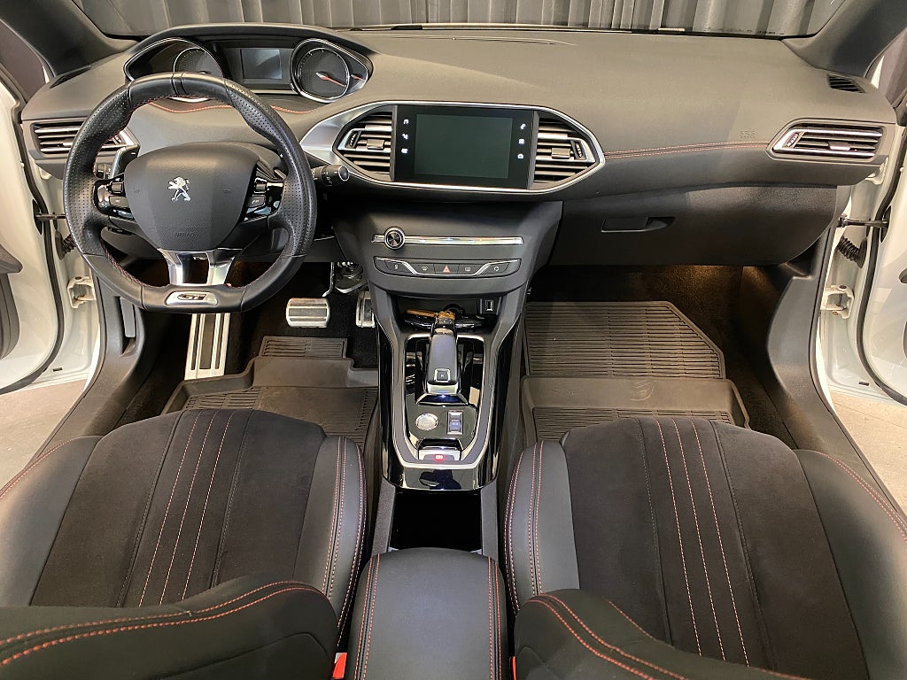 Car Image car-162841-dae9d464885b250da9dc2a3b21f7cc01