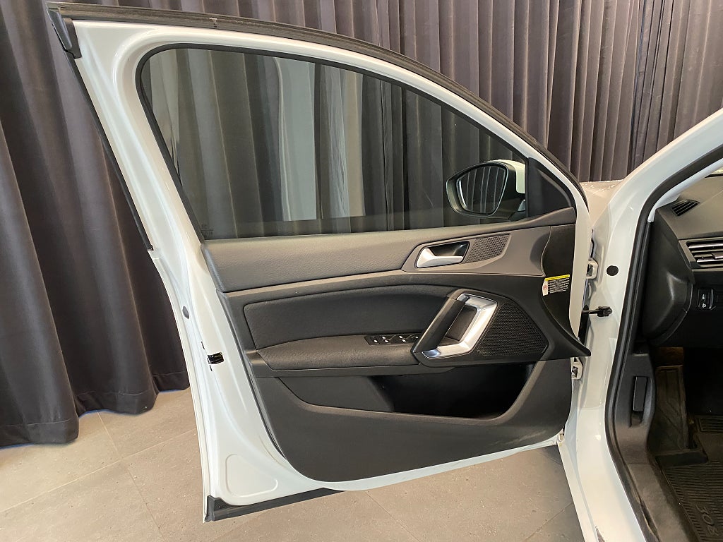 Car Image car-162843-72a742510189f949c36a0f54dd4d7b6c