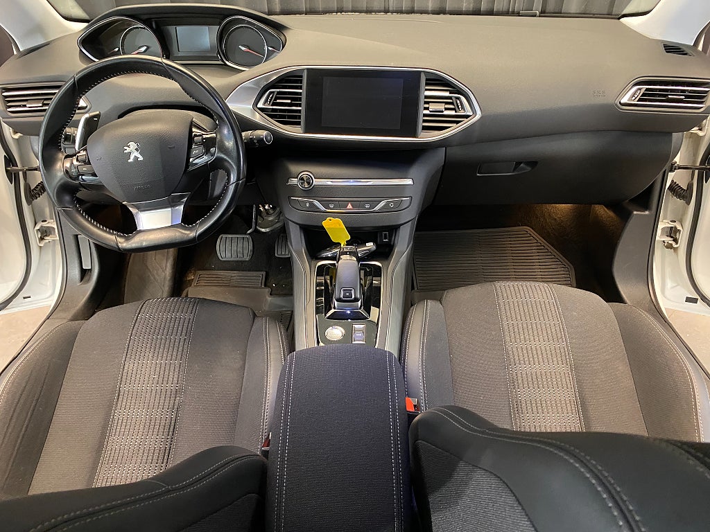 Car Image car-162843-b7ab4ab25f8696ab41d6f9972da9ee62