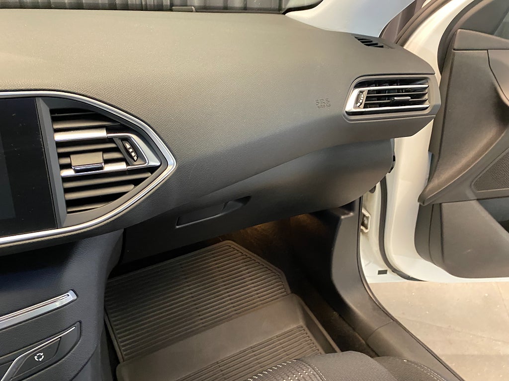 Car Image car-162843-ea7d4699c8ddcfac754892a80022d50a