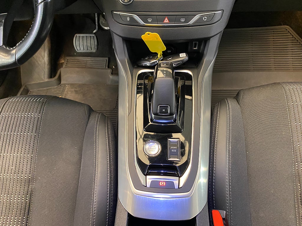 Car Image car-162843-ef91ded85de17bd4fffdfaa2608405c7