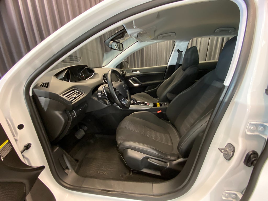 Car Image car-162843-fc73e5f6dd42cb5a1b2ab8a6fe737f31