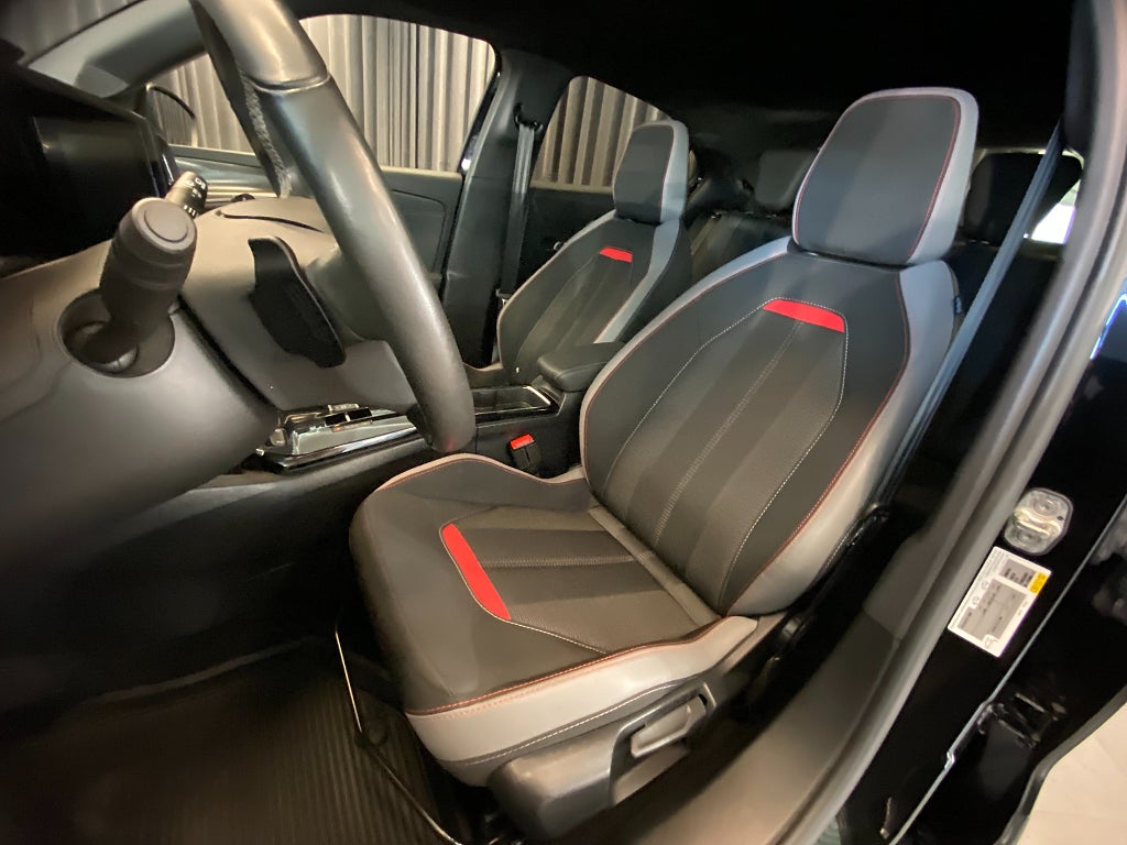 Car Image car-163272-a96fb93431de3cb42bb8d4b348d630c5