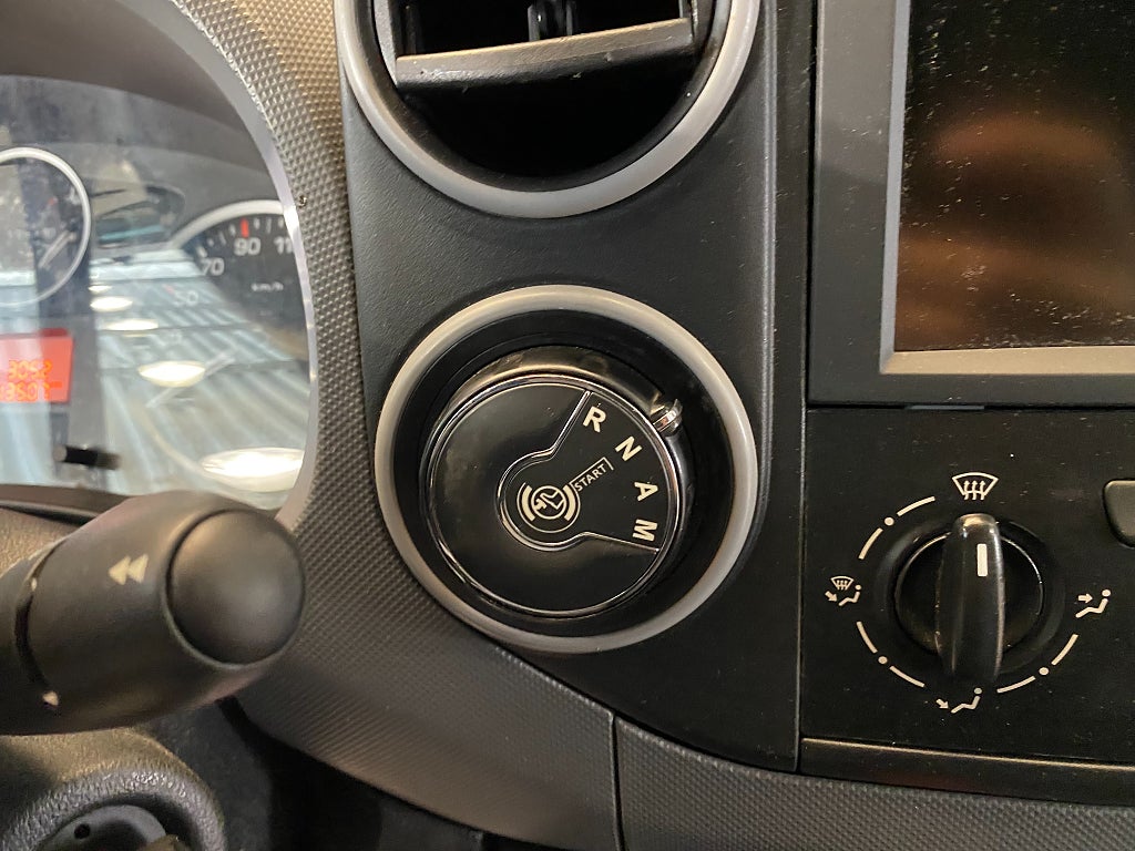 Car Image car-163274-913c04d9d8f4ac14bc52069b9ec98e49
