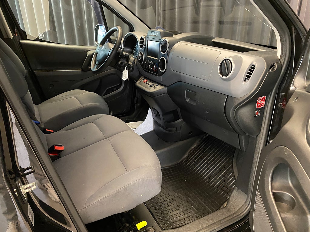 Car Image car-163274-eb45ea10de26bde52b6bd0e76f838b14