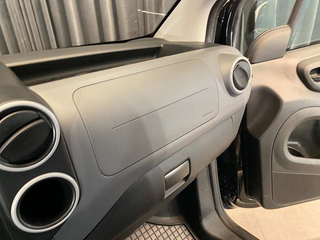 Car Image car-163274-f6e01d75815a0408b8a7d01ea4323b2b