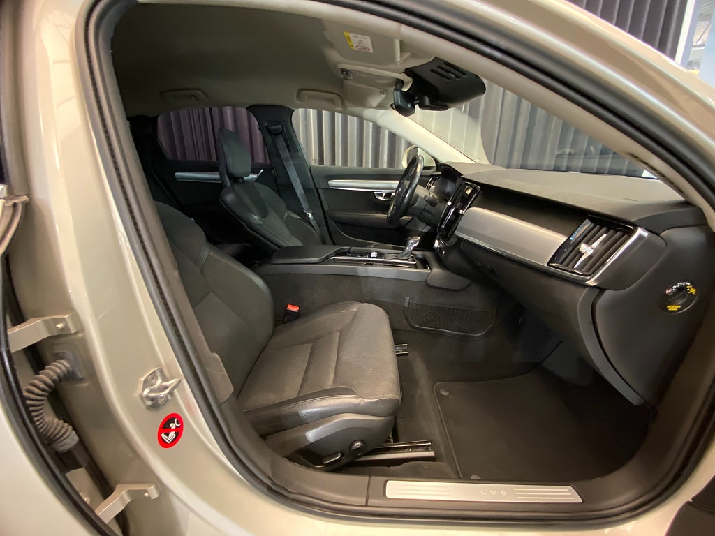 Car Image car-164148-1703230d0cacce4f59f58db781ba25b1