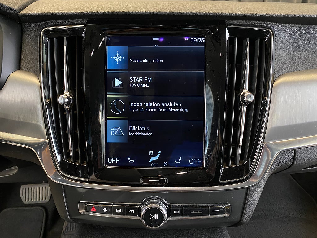 Car Image car-164148-9af22a497cc34eca53ed9749df4c589f