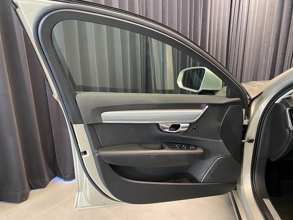 Car Image car-164148-f8da19d15cf0e5a6f153995f662a17b2