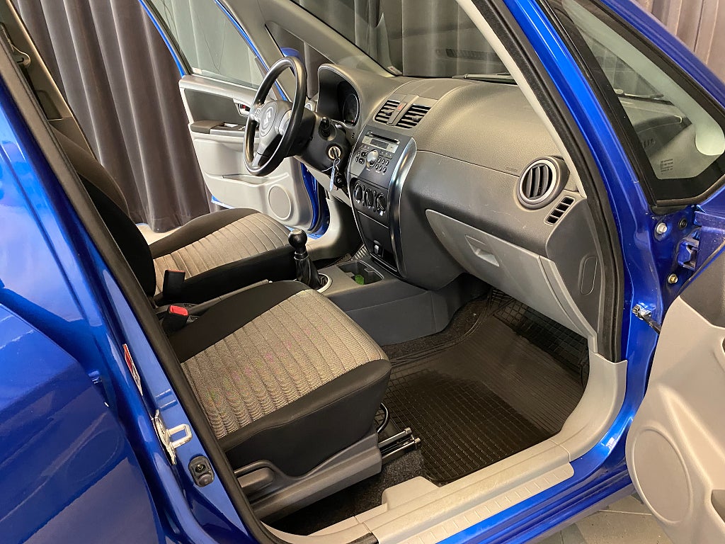 Car Image car-164218-b9801cbd6c4d45c86b2eb25fd5c4a190