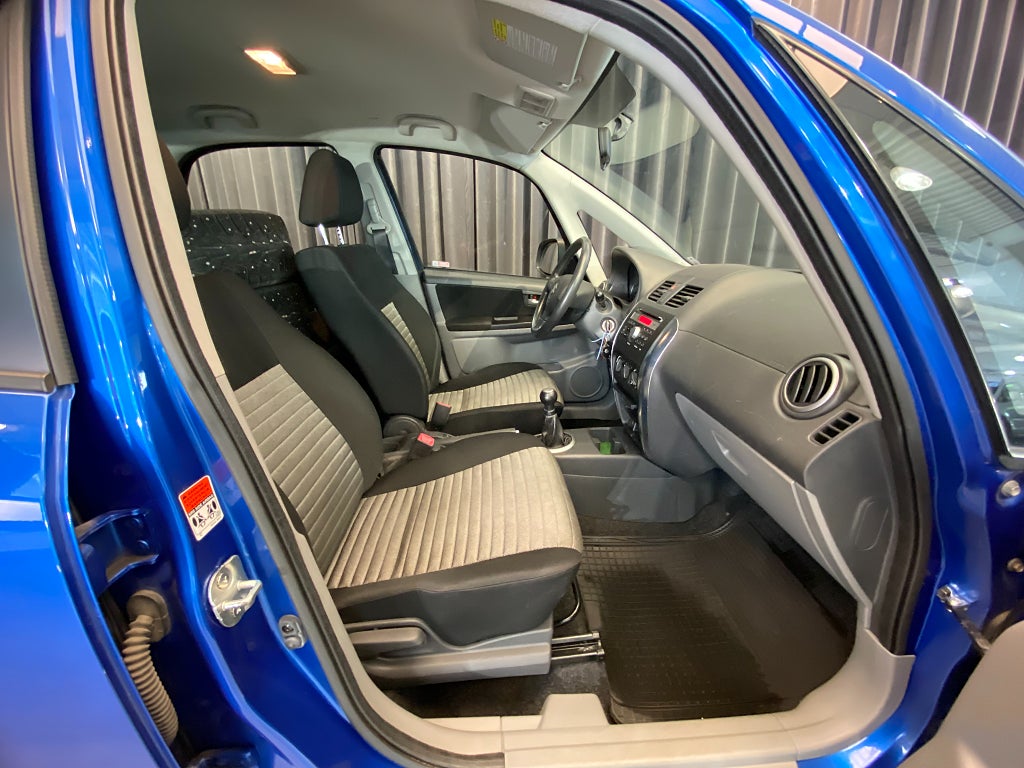 Car Image car-164218-d87caf1c08f0400825b89819325145c6