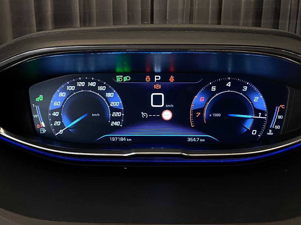 Car Image car-164564-69a7fe1d503e46b2fa9e1377f615db64