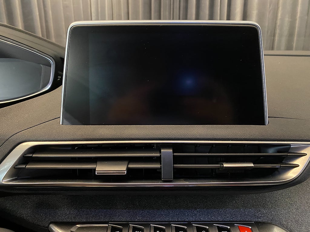 Car Image car-164564-e3434404624bddff01cd436a3c0b9995