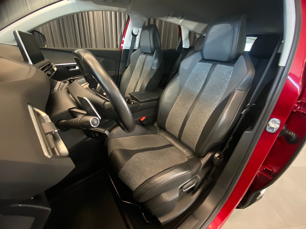 Car Image car-164564-e5ccc89e37aa31487c5d06ec21a5202d