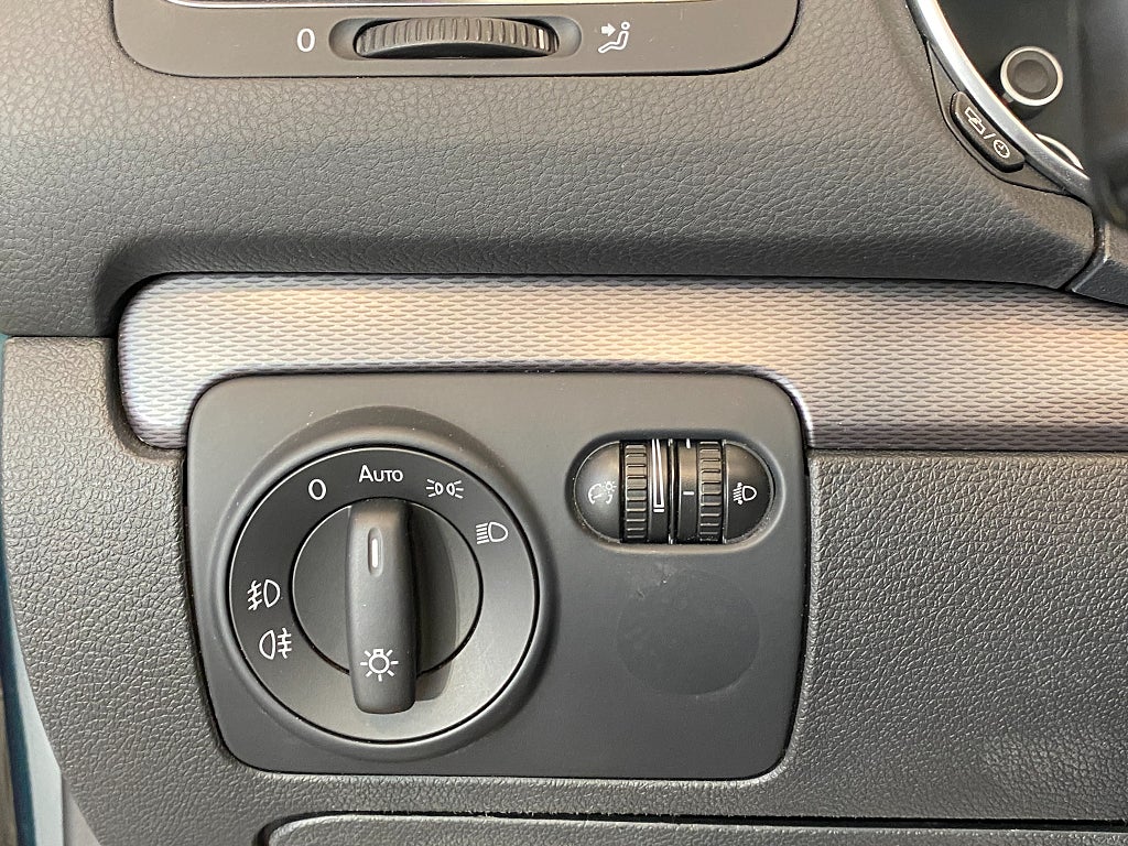 Car Image car-164754-e32f8ac8a656a07ab01791ef9f402d58