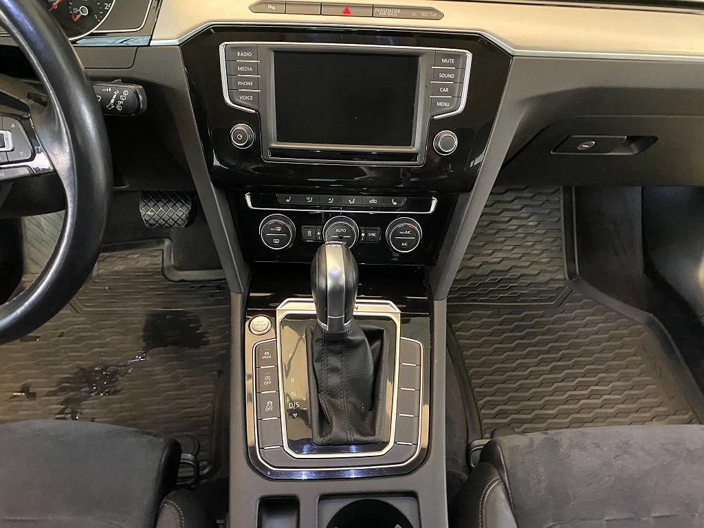 Car Image car-164899-5e016e5ba6fd596bd0563f0a0c241fe3
