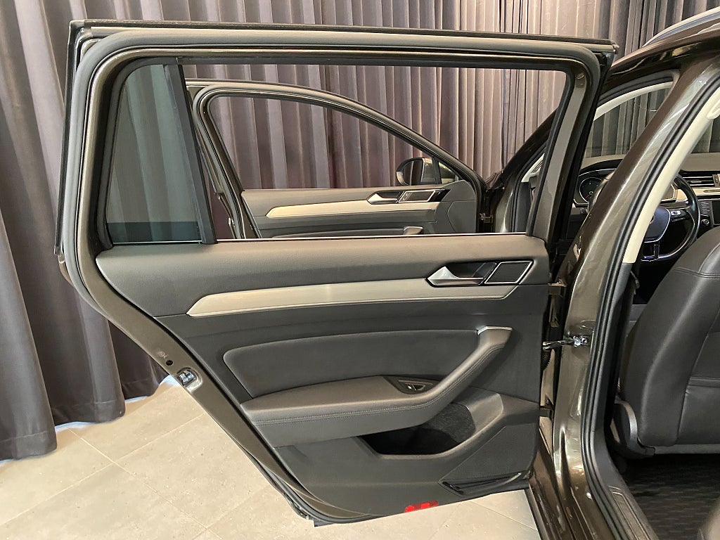 Car Image car-164899-5ee3c5fcf35369bef42adce61e48c2ca