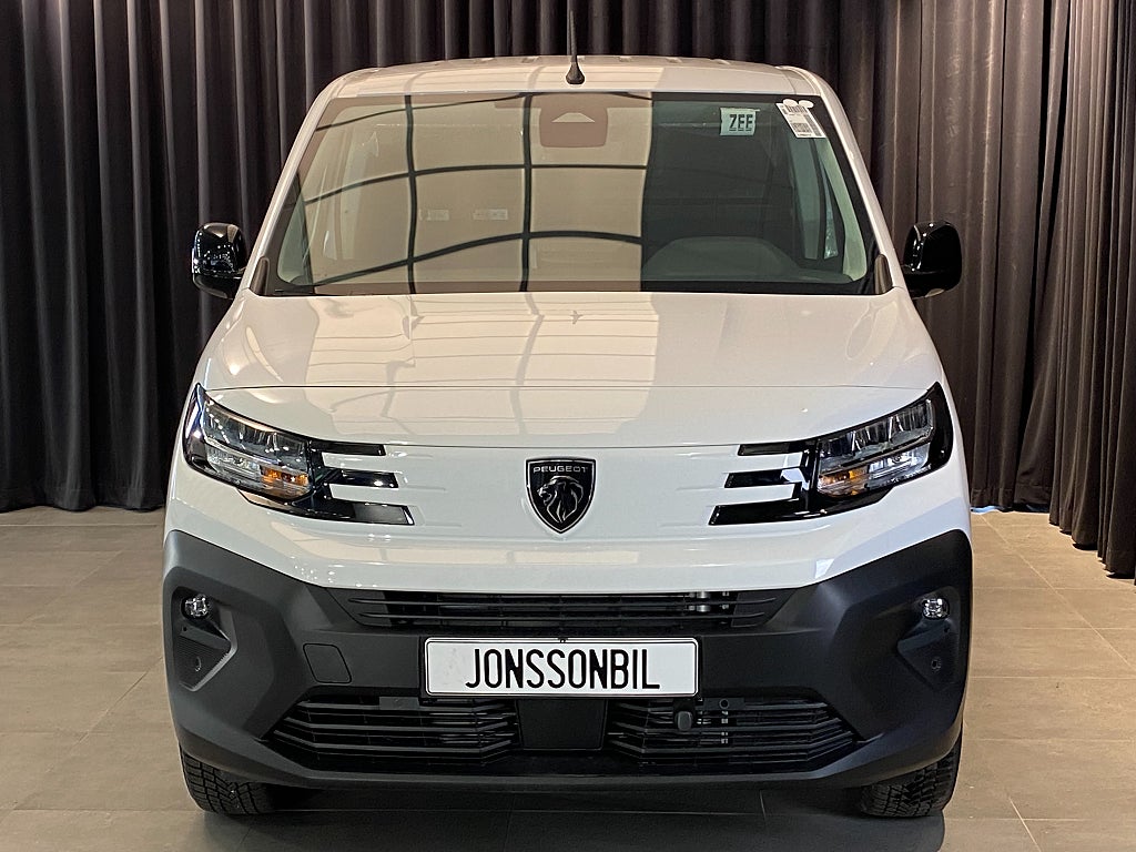 Car Image car-165418-2e53b2303b6776d7aa33c58b30d0954f