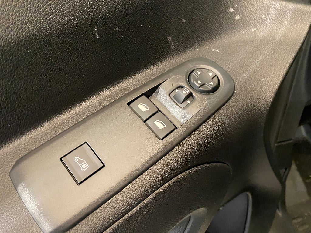 Car Image car-165418-561d88760e44354f6e0e9c883540a819