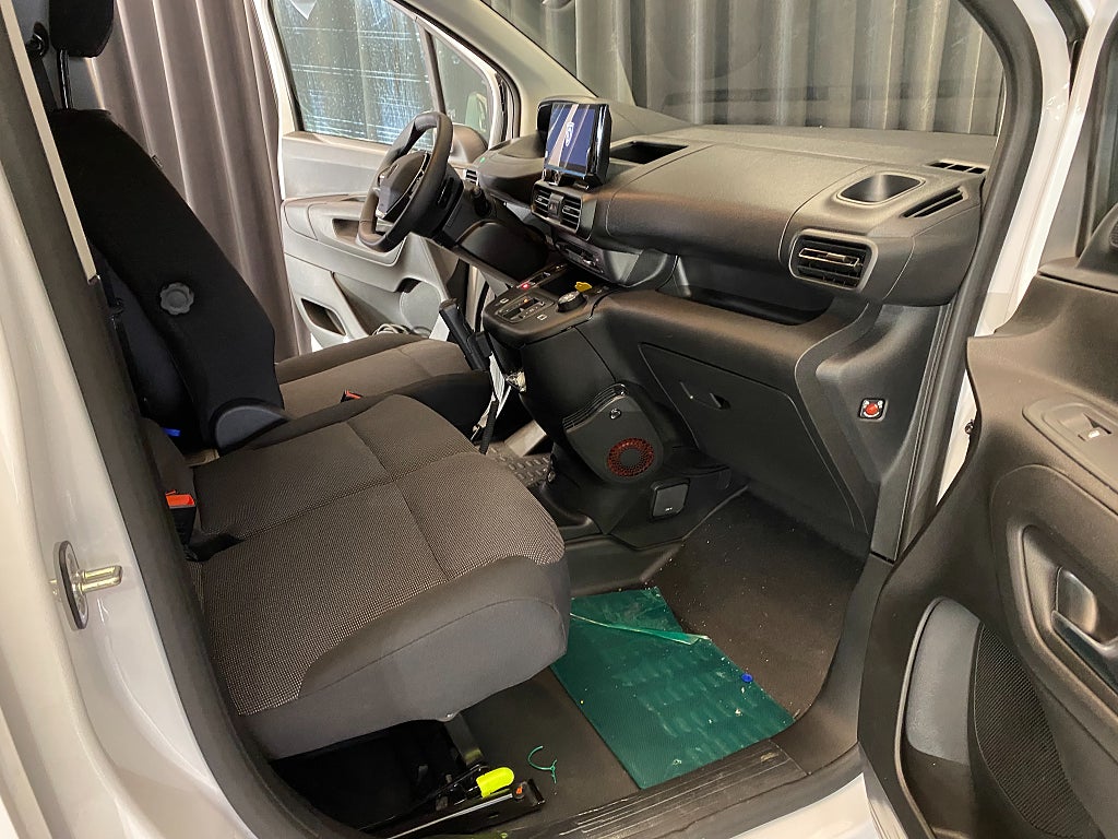 Car Image car-165418-73c7e9cf7b2fbafc041d41f05627fec2