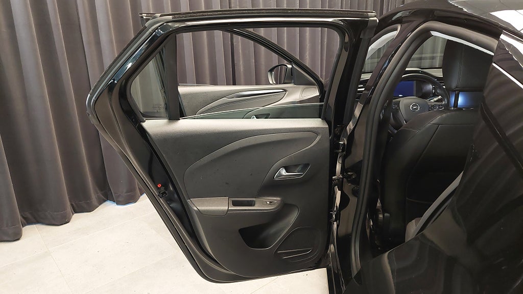 Car Image car-165623-2c207a67f05e57d24512ec688cf655af