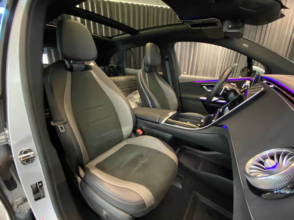 Car Image car-166522-956049230546ab33d3db844af808981c