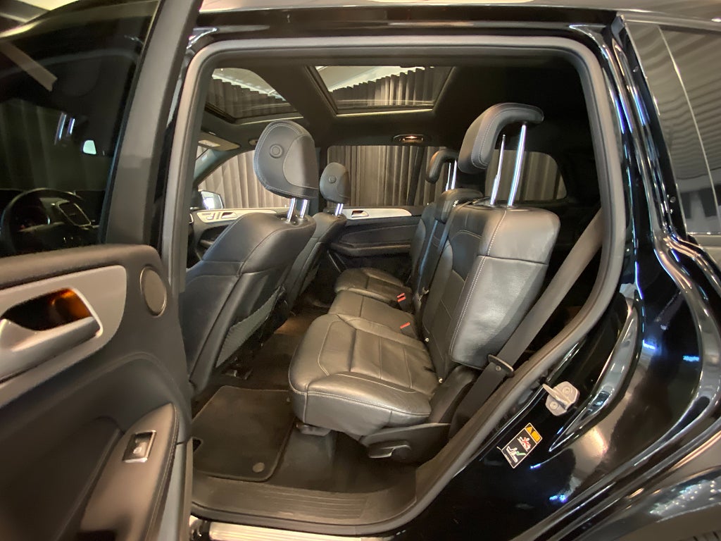Car Image car-166601-ef7155ead79c1d8a33306c512b3c857f