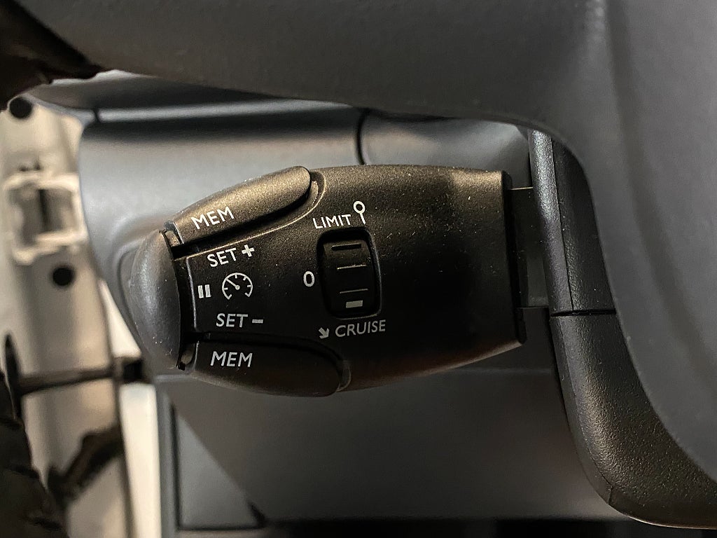 Car Image car-166607-e1850553e57bd3ff50e38d62f6a11b95